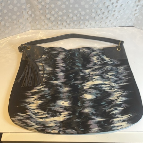 Banana Republic Boho Shoulder Tote Bag withTassel - Picture 9 of 13